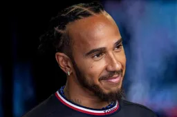 Lewis Hamilton, progetto MotoGP: la conferma di Liberty Media