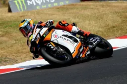 Un'altra stagione nel British Superbike per Liam Delves