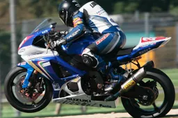 CIV: Team Suriano by Cruciani Moto completa il programma 2009