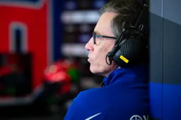 MotoGP, la reprimenda di Jarvis: "Non deve succedere come nel calcio"