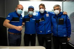 Superbike UFFICIALE Locatelli con PATA Yamaha! Tutta la line-up 2021