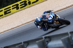 Supersport Estoril: Aegerter cala il poker, Baldassarri limita i danni