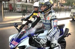 Jorge Lorenzo protagonista alla Race of Champions