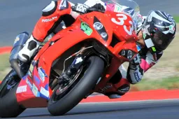 Superstock 1000: Lorenzo Savadori tra Endurance e STK