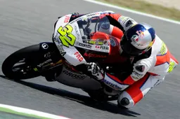 125cc: Matteoni precisa sul ritiro di Savadori a Barcellona