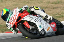 Superstock 1000: Lorenzo Savadori con Barni Racing Team