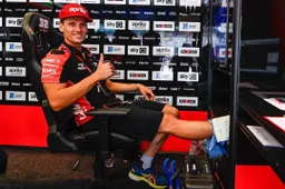 MotoGP: Lorenzo Savadori al rientro, controllo medico permettendo