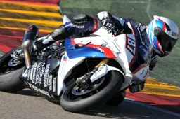 Superstock 1000: BMW Motorrad Italia wild card nel CIV