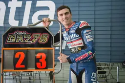 MotoGP Test Sepang: Loris Baz festeggia il 23esimo compleanno in pista