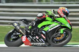 Superstock 1000 Monza Prove 2: pista bagnata, Baz il più veloce