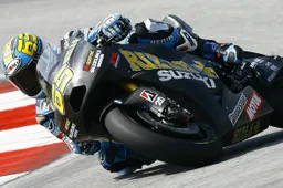 MotoGP: il nuovo motore Suzuki debutta a Sepang