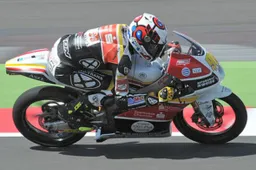 Moto3 Silverstone Warm Up: Louis Rossi il più veloce