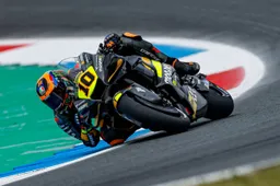 MotoGP, Luca Marini con una Ducati monca: 26 giri "stupefacenti"