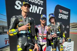 MotoGP, il team VR46 festeggia Marini, Bezzecchi e… Pertamina