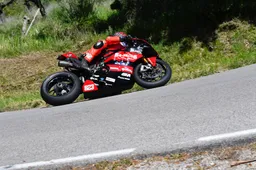 Salvadori inarrestabile: ora si lancia sulle strade di Hengelo con la SBK!