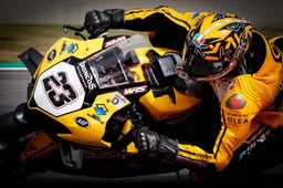 Spauracchio Mugello: Luca Salvadori primo con caduta nel National 1000