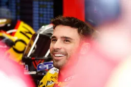 Un minuto di silenzio per Luca Salvadori a Imola