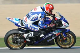 Supersport Donington Qualifiche 2: Luca Scassa in pole
