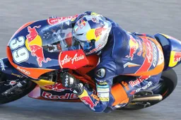 Moto3 Phillip Island Prove 1: comanda Salom, Antonelli 5°