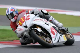 Superstock 600 Silverstone Gara: Mossey batte Marino