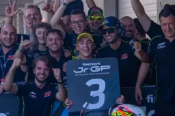 JuniorGP Moto3 Portimao: Lunetta rimonta da urlo, trionfo MTA