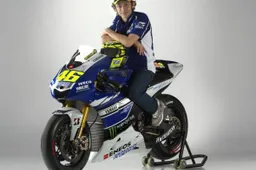 Yamaha MotoGP 2013: tutte le foto dei nuovi colori
