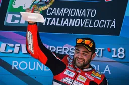 CIV Supersport 2019: Kevin Manfredi rinnova col Team Rosso e Nero