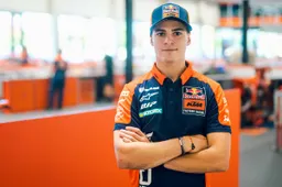 Marc-Antoine Rossi completa la rosa di piloti KTM Motocross 2025