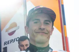 MotoGP, Marc Marquez mani d'oro: il "miracolo economico" del suo sponsor
