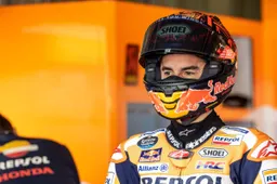 MotoGP, Jorge Lorenzo: "Marquez una bestia, ma non si vince camminando"