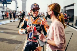 Marc Marquez "saluta" Valentino Rossi: "Consideravo solo i piloti veloci"