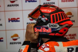 MotoGP, Marc Márquez operato con successo alla spalla destra