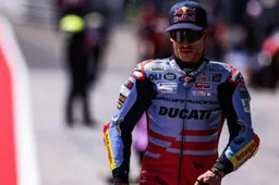 Marc Marquez, super rimonta dopo tanti guai: cosa è successo