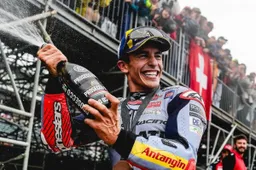 MotoGP, Jorge Lorenzo su Marquez: "Non accettavo il suo stile di guida"