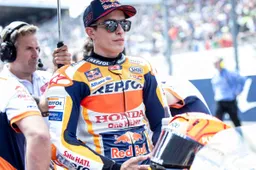 MotoGP, Lorenzo sr: "La situazione di Marc Marquez più grave del previsto"