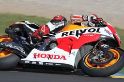 MotoGP Valencia Prove 3: Marc Marquez da record