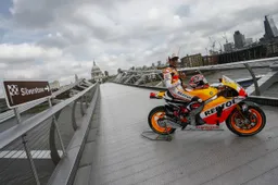 MotoGP: Marquez al Millennium Bridge con la RC213V