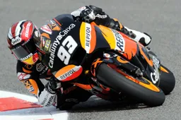 Moto2 Misano Gara: Marc Marquez vince ancora, Iannone sul podio