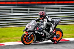 MotoGP: Marc Márquez, il nuovo 'carattere' Honda e due cadute