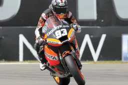 Moto2 Assen Qualifiche: per Marc Marquez pole e caduta