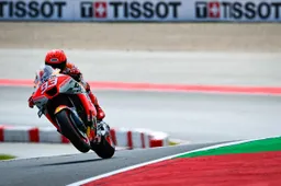 MotoGP Portimao: Marc Marquez spicca il volo, la pole è sua!