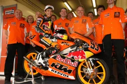 125cc: nuova denominazione per la squadra ufficiale KTM