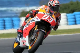 MotoGP Phillip Island Warm Up: Marquez per pochi millesimi
