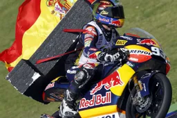 125cc: Marc Marquez festeggia la conquista del primo titolo