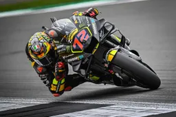 MotoGP, Bezzecchi: "Alex Marquez è stato più bravo. Futuro? È difficile"