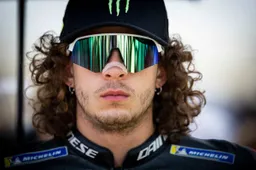MotoGP, Bezzecchi supera Marini: c'è lo zampino di Valentino Rossi