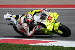 MotoGP, Marco Bezzecchi: problemi con la frizione Ducati