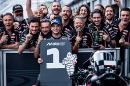 MotoGP, Bezzecchi impara: da Rossi e Stoner consigli preziosi
