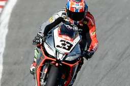 Superbike Portimao Prove 1: Melandri precede Guintoli