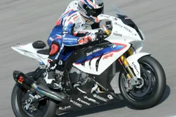 Superbike Assen Prove 1: Melandri fa volare la BMW ufficiale